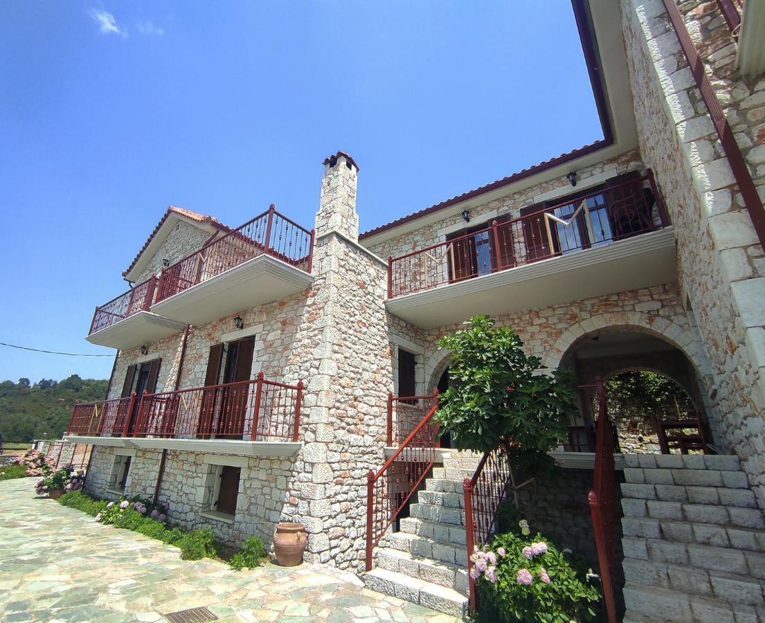 Meterizi Guesthouse Varvítsa Exterior foto